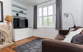 2 Bedroom Apartment In Waterloo Central London